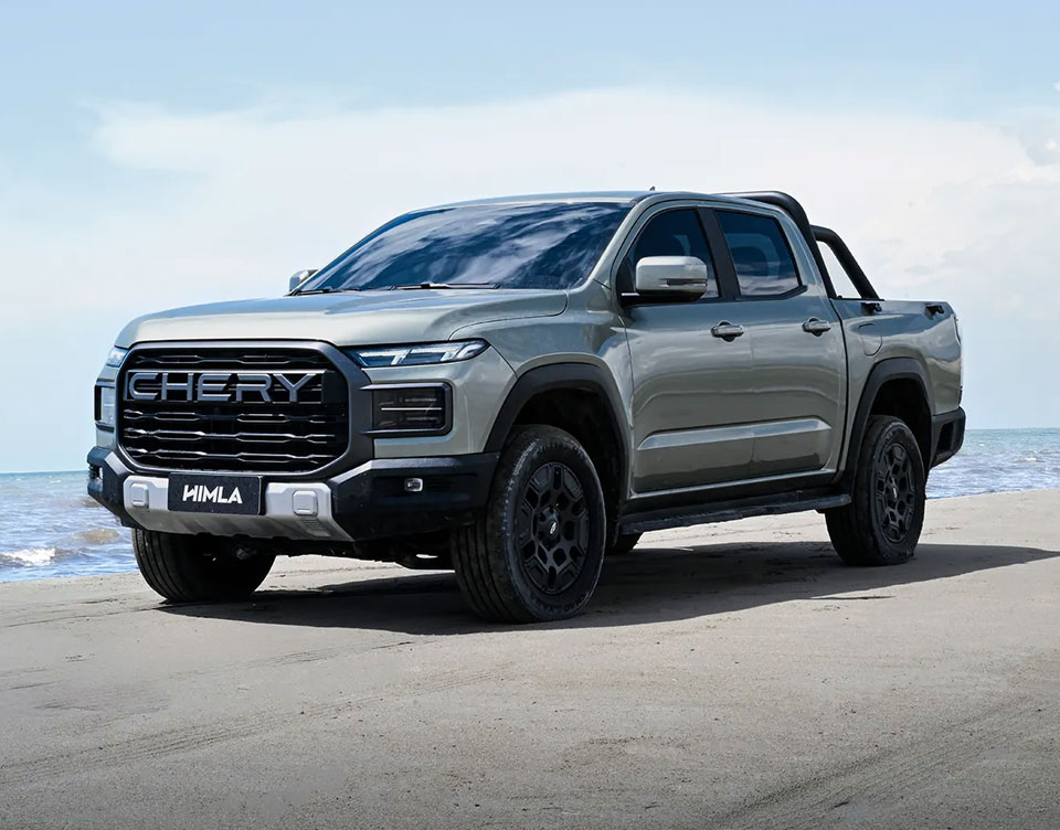 Máscara frontal imponente